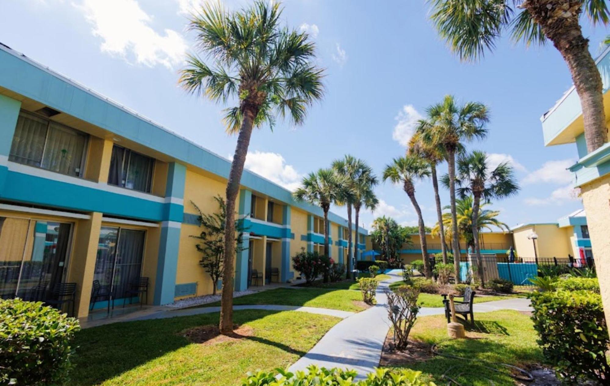 Bposhtels Orlando Florida Mall Exterior photo